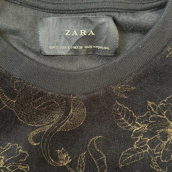 Zara Suede crew neck women black & gold design Size Small - Picture 5 of 7